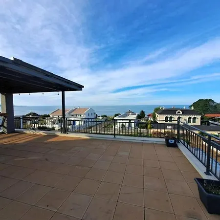 3-bedroom In Lozenets, Burgas, Bulgaria Lozenets